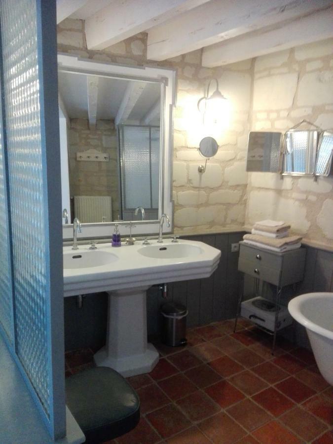 La Motelle N 5 Les Ulmes Exterior photo